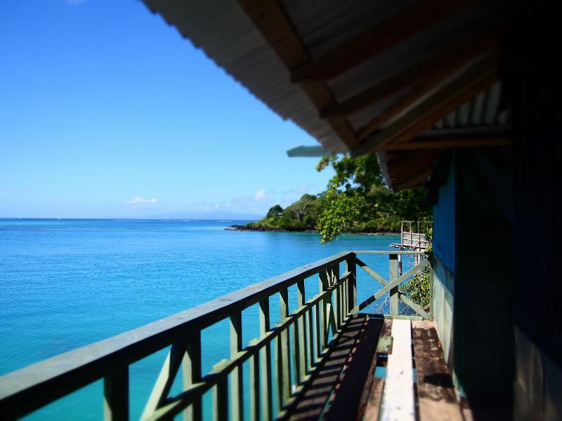 Lusia'S Lagoon Chalets Salelologa Exterior photo